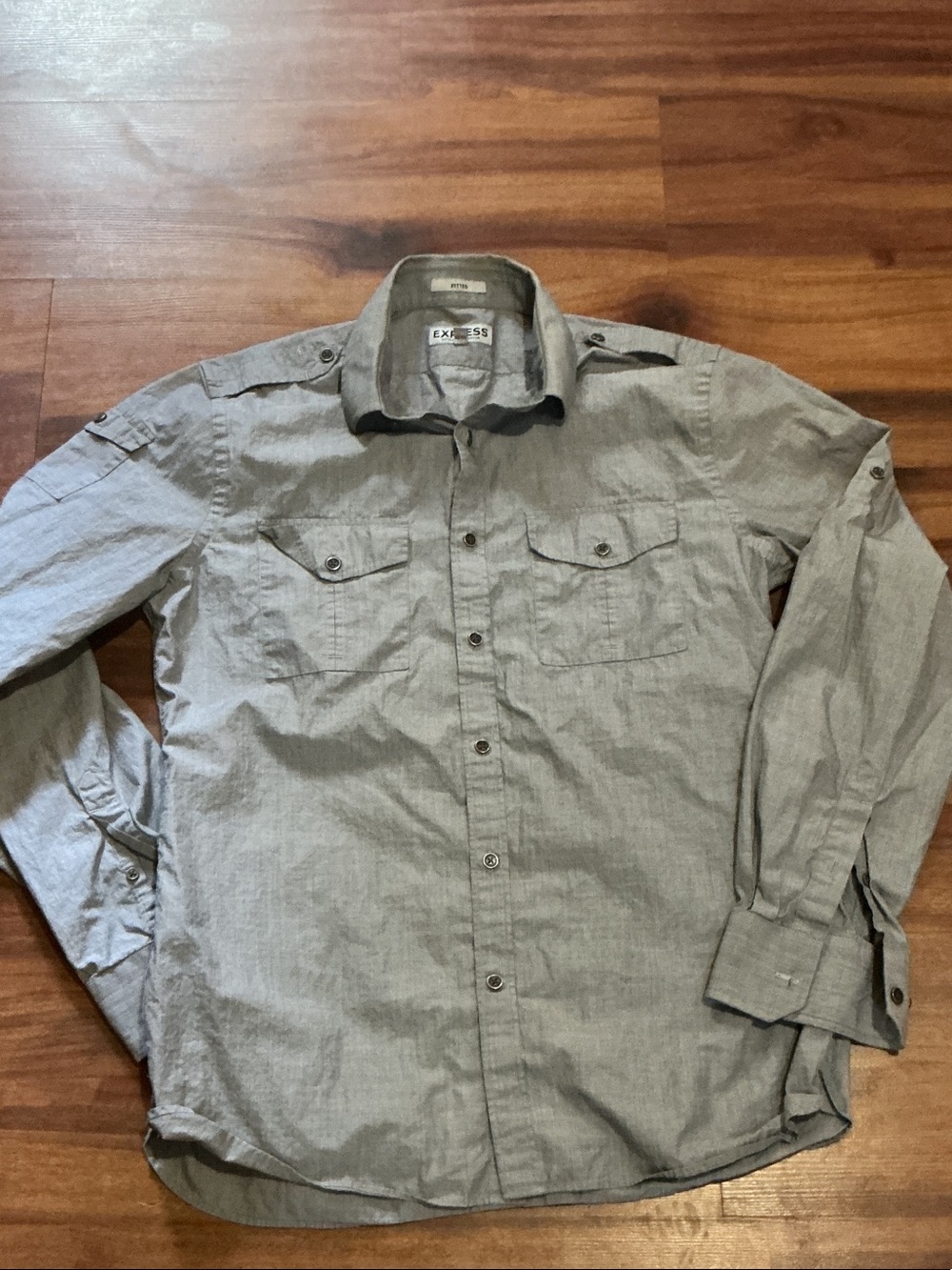 Express Menโs Light Gray Casual Button-Down Shirt medium
